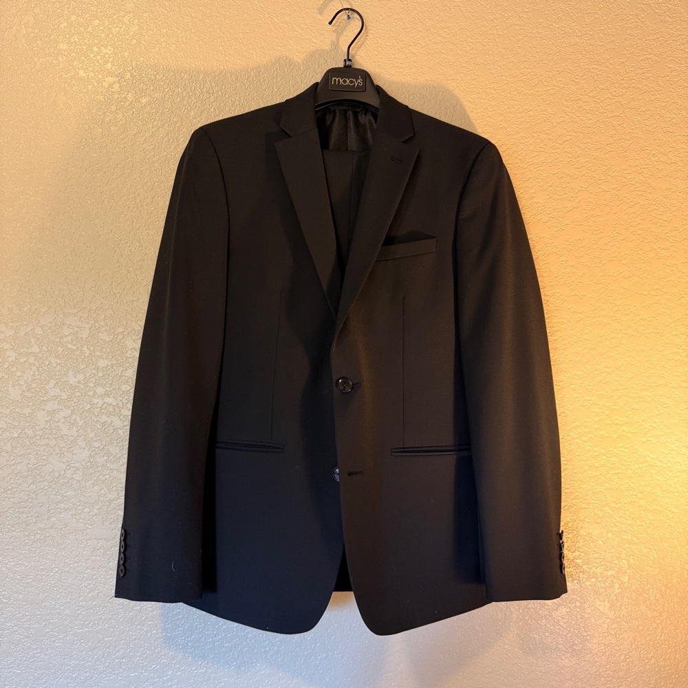 Bar III Black Suit